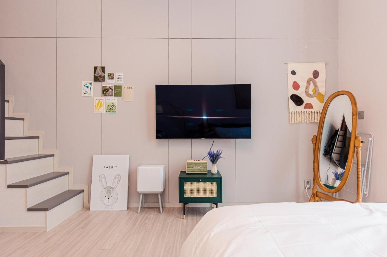 Ocean Marina Suite View Йосу Екстериор снимка